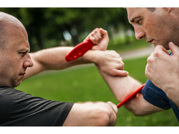 Knife Fighting StrongWarrior